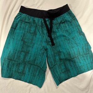 Lululemon pace breaker short